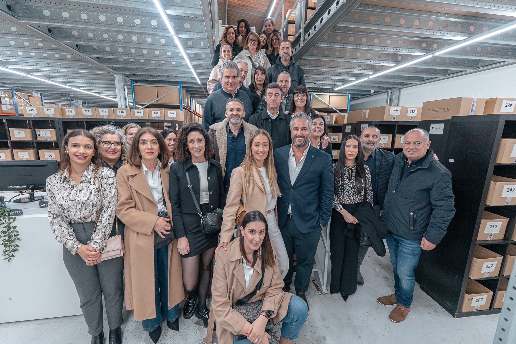 Equipa da operação e logística do grupo